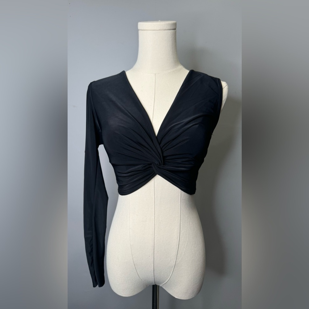 NWT: Recycled Slinky Knot Front One Sleeve Top Size US 8